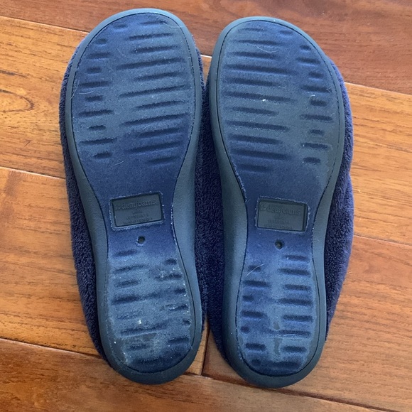 Dearfoams Signature Blue Chenille memory foam Women’s Slipper Bundle Size 9/10 - Picture 7 of 15